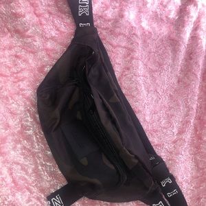 VS PINK camouflage fannypack